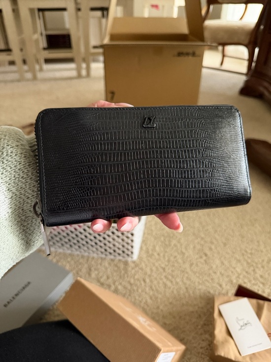 Christian Louboutin Handbags - Christian Louboutin Black Lizard-Texture Zip Wallet with dusty and box